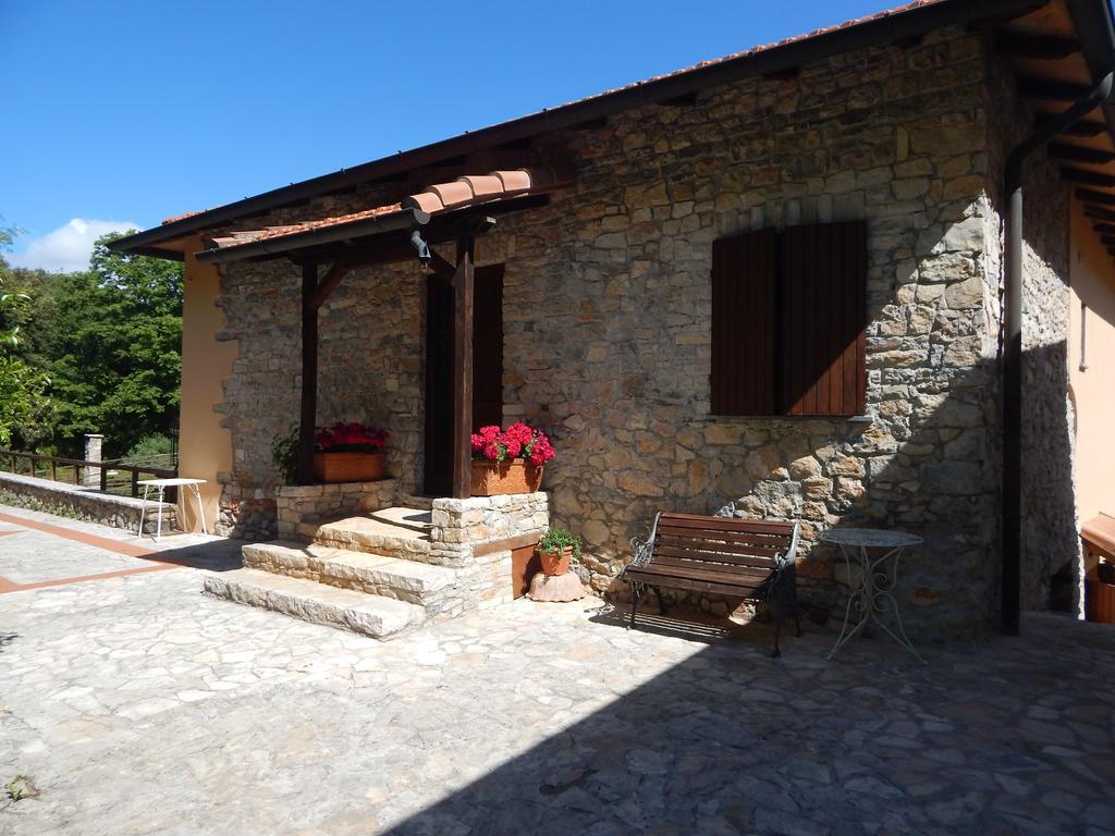 I Lecci Bed & Breakfast Lerici Exterior photo